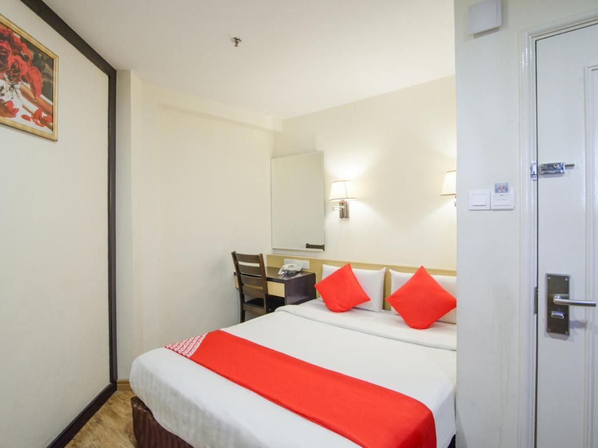 Oyo 371 Grand Eastern 2*
