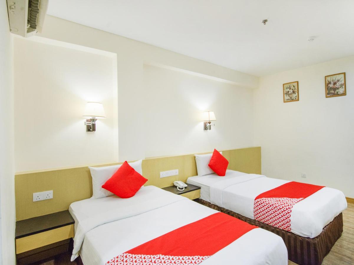 Oyo 371 Grand Eastern Hotel