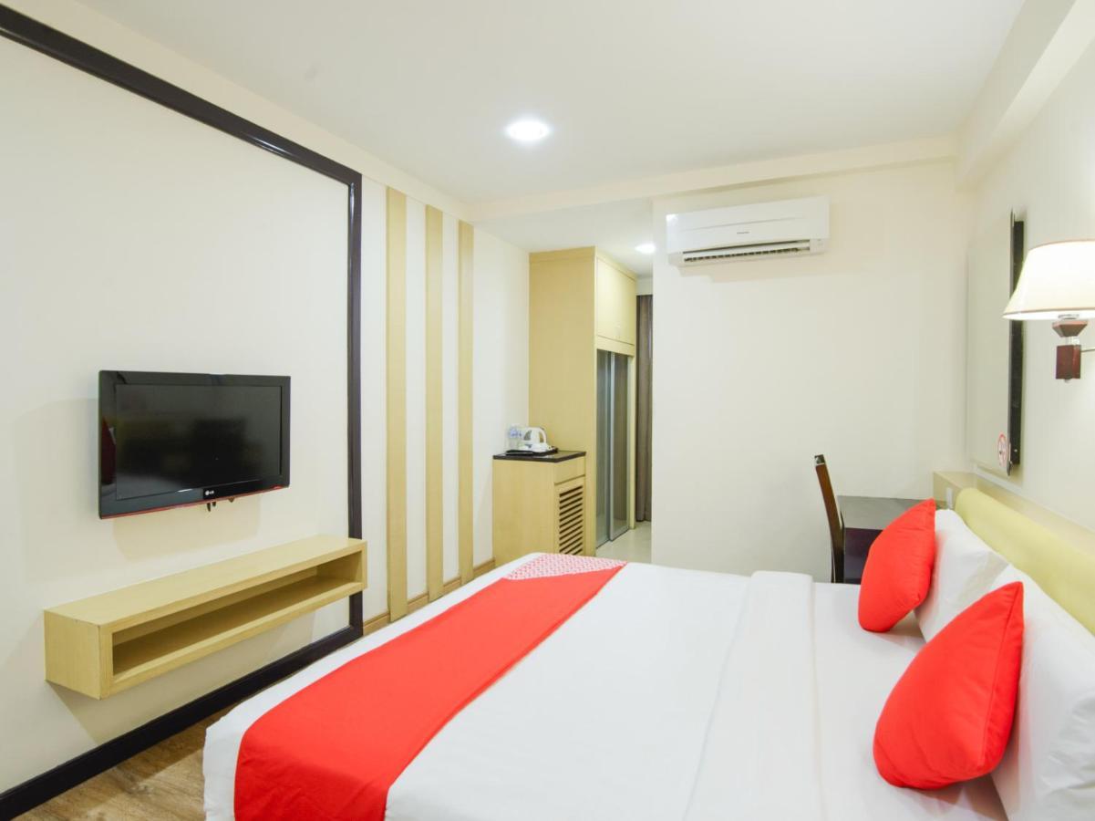Hotel Oyo 371 Grand Eastern